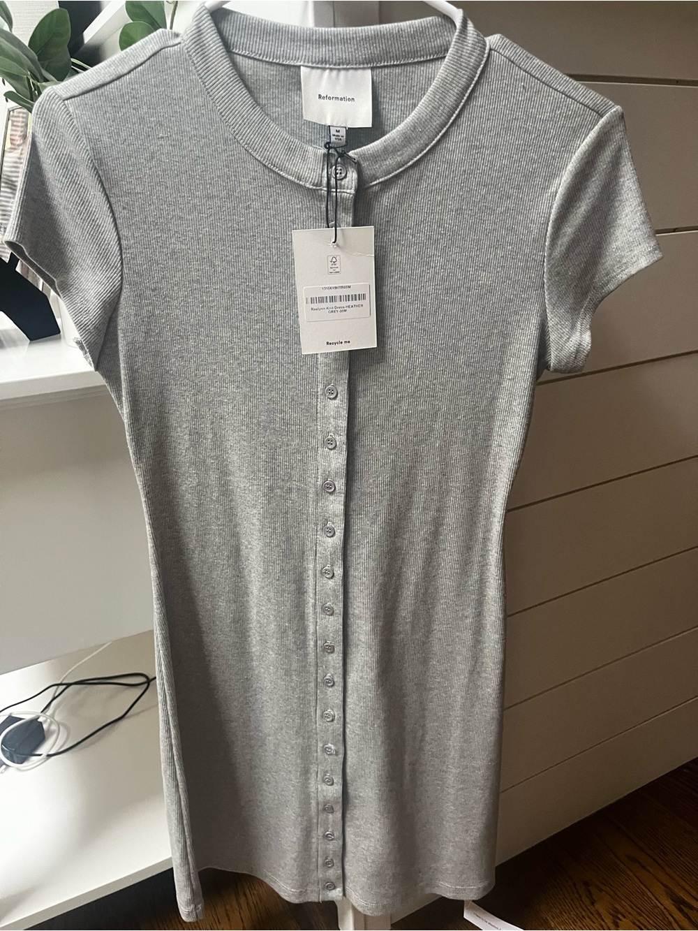 Reformation Raelynn Knit Button Up Dress - Grey NWT - Picture 2 of 4